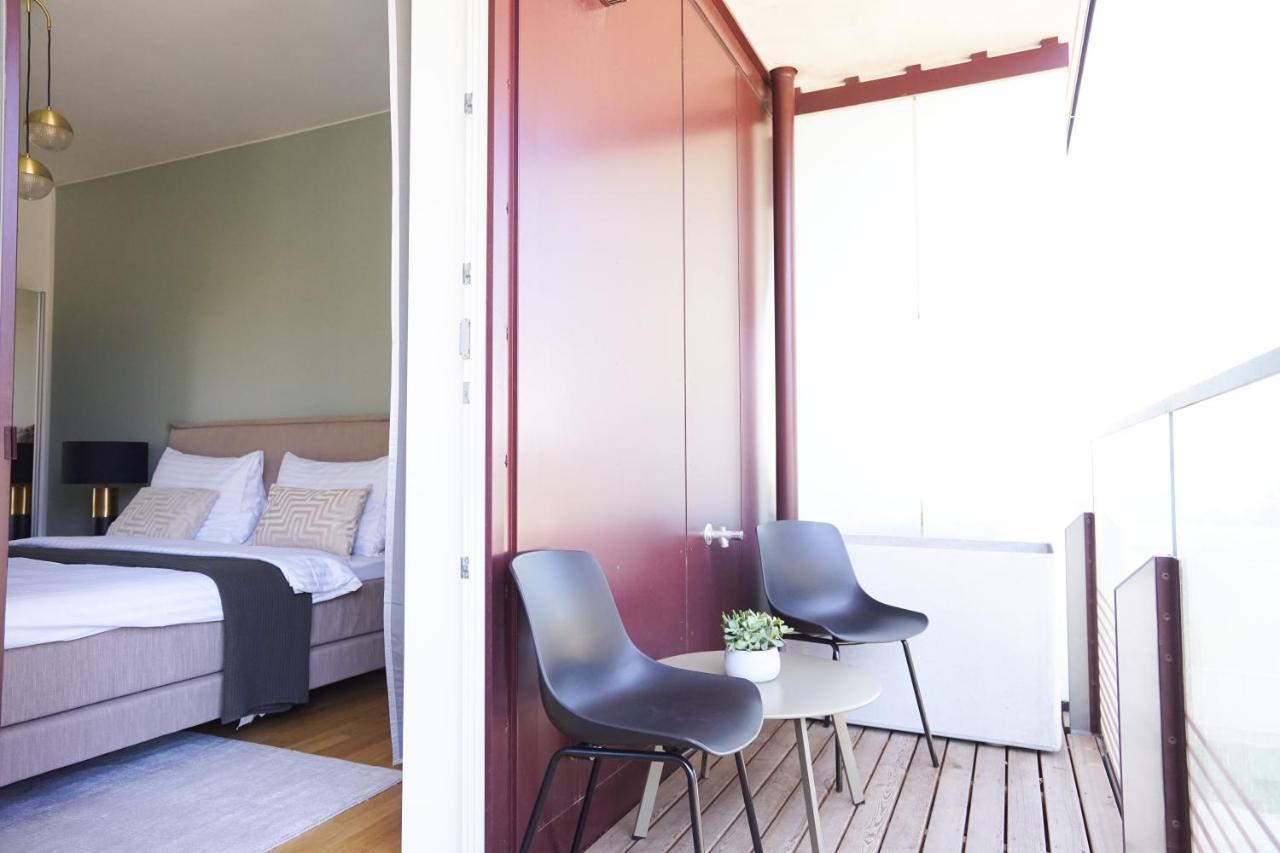 Exclusive 2-Bedroom Condo With Pool & Balcony Wien Eksteriør billede